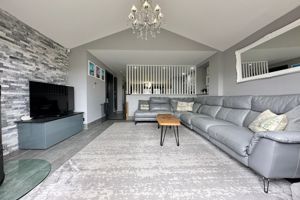 Lounge- click for photo gallery